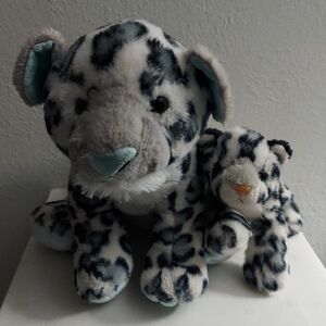 2 Aurora Destination Nation Snow Leopards Plush Stuffed Animals Mom & Baby